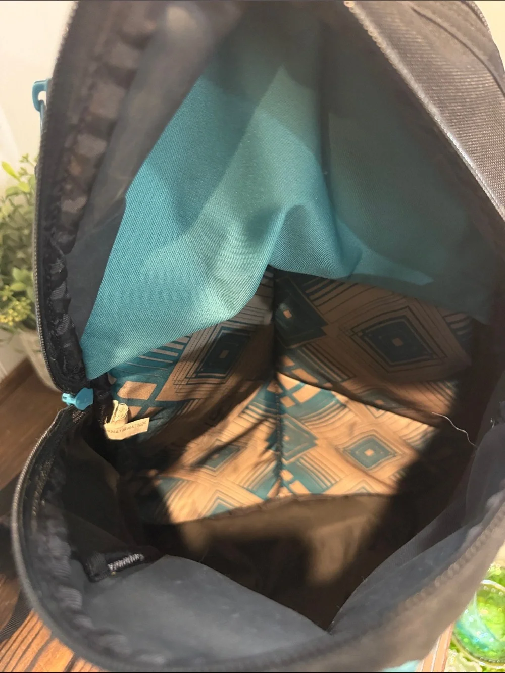 Dakine details 15l